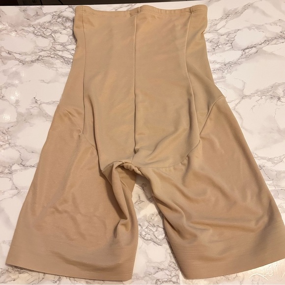 Miraclesuit Extra Firm Control High-Waist Thigh Slimmer Size XL Cream Beige - Picture 2 of 6